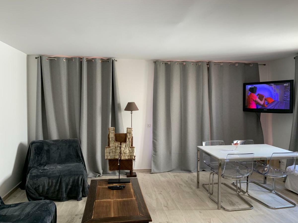קוגולין Marines Appartement, 2Min Plage, 2Km Saint-Tropez מראה חיצוני תמונה